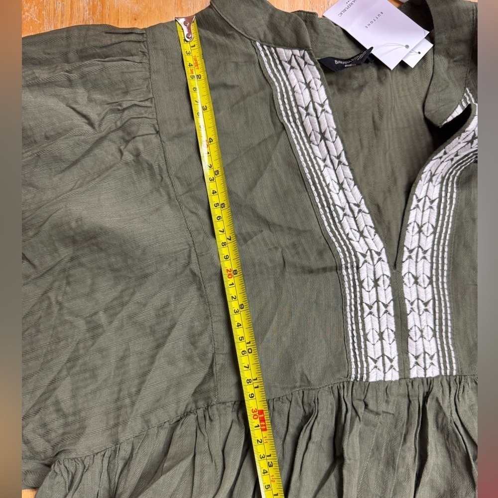 Banana Republic- women’s long sleeve shirt with embroidery- Olive green color - Picture 7 of 8